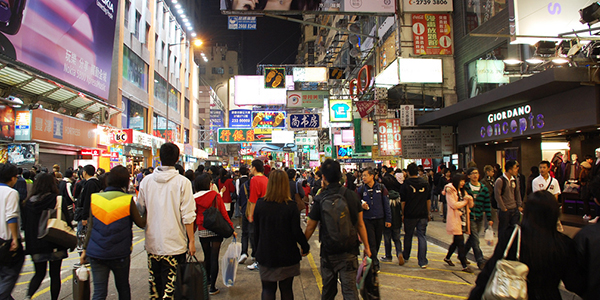 85折的士WhatsApp預約 - 即時確認